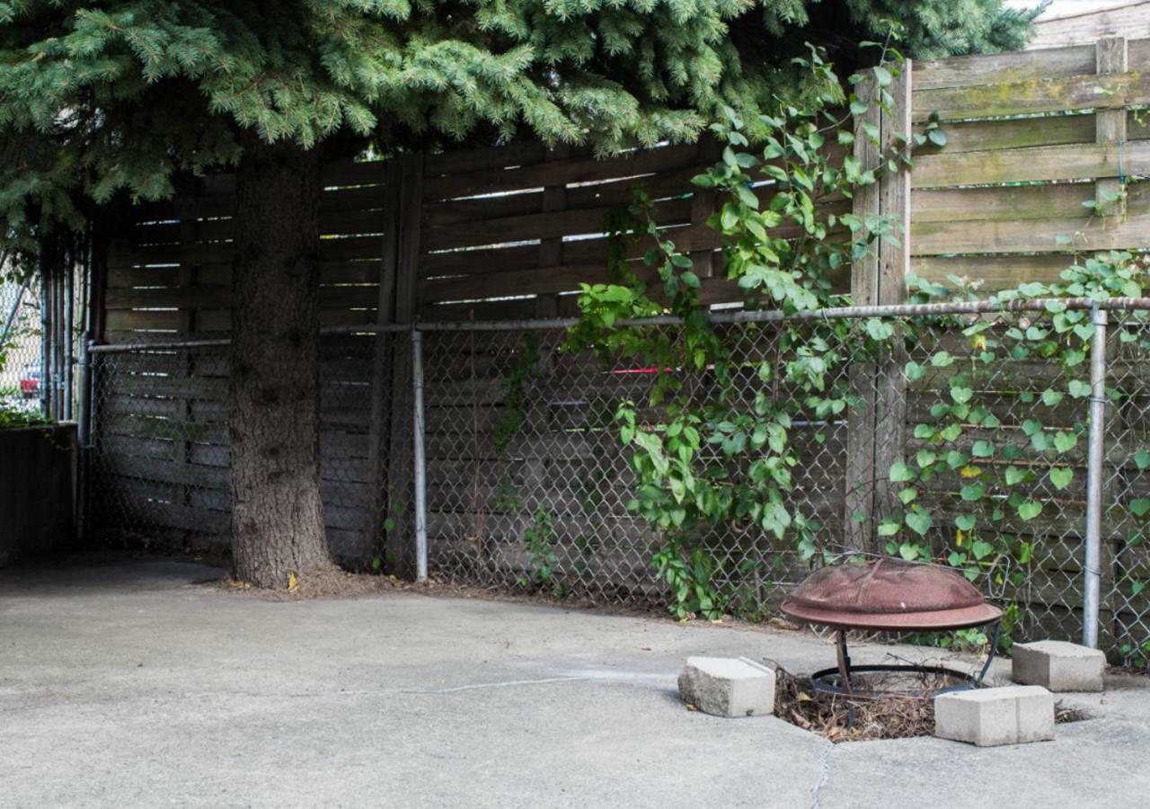 The Avondale Guesthouse シカゴ エクステリア 写真